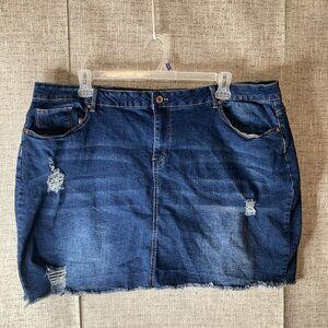 It's Blue Denim Destress Mini Skirt Women's Size 24W Pockets On Front And Back.